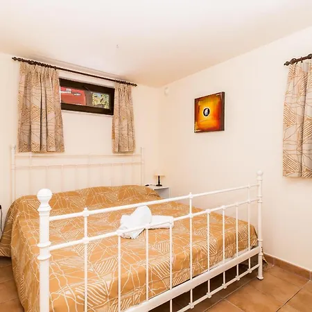Quinta Das Portelas By Algarve Golden Properties Apartamento *